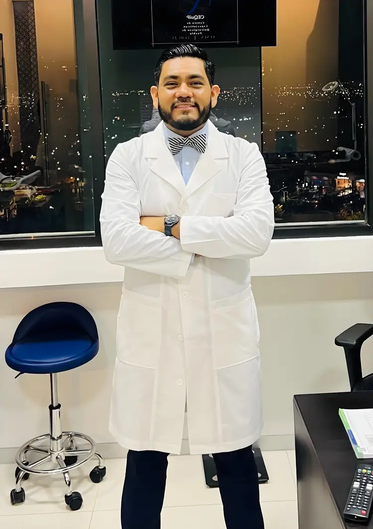 Dr. Pastor Aguirre López, cirujano Pediatra certificado en Puebla